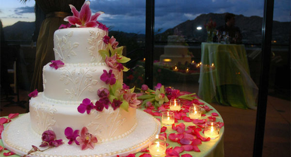 Decorated Wedding Cake 